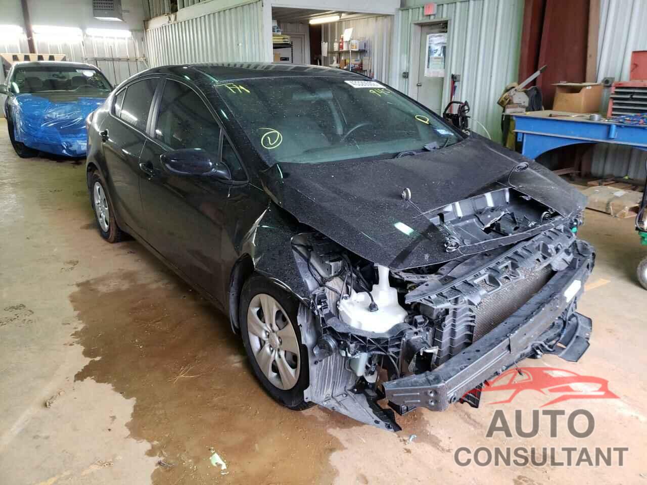 KIA FORTE 2018 - 3KPFK4A72JE209451