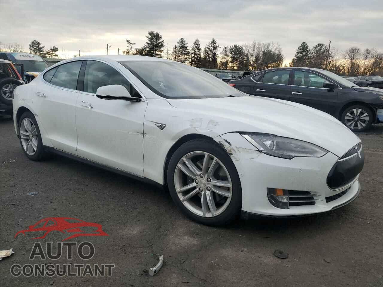 TESLA MODEL S 2016 - 5YJSA1E20GF128188