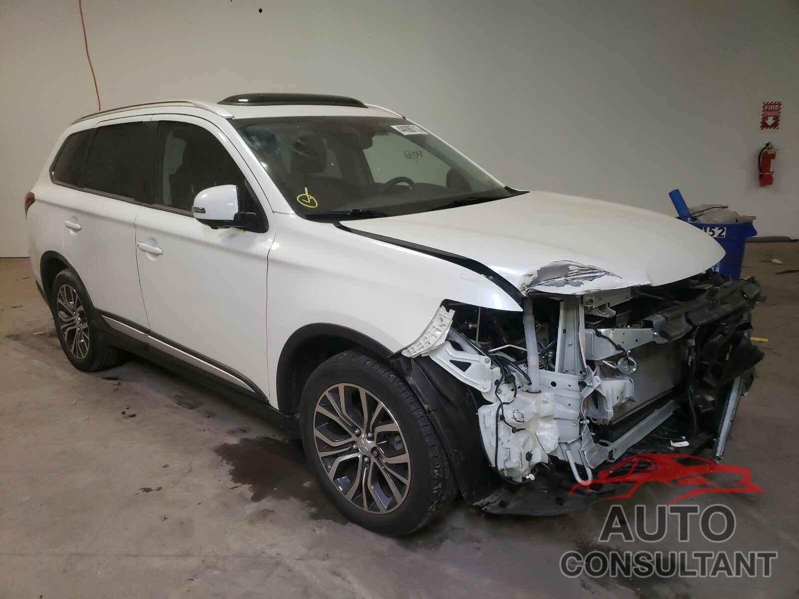 MITSUBISHI OUTLANDER 2018 - JA4AZ3A30JZ043863