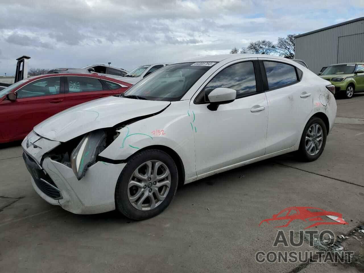 TOYOTA YARIS 2017 - 3MYDLBYV2HY164664