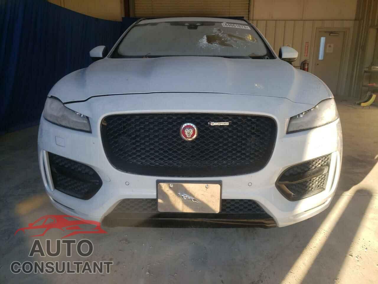 JAGUAR F-PACE 2017 - SADCL2BV8HA094745