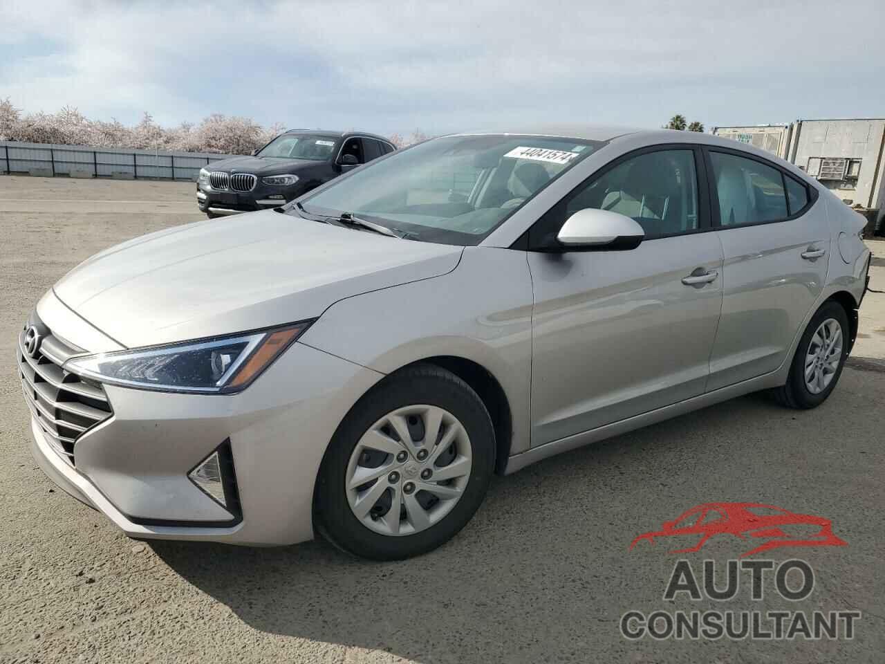 HYUNDAI ELANTRA 2020 - KMHD74LF0LU015269