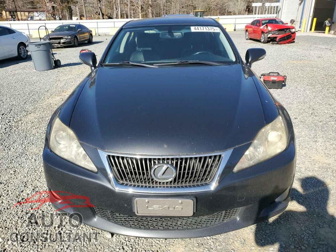 LEXUS IS 2010 - JTHCF5C24A2034551