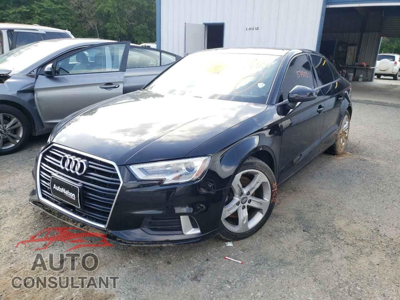 AUDI A3 2017 - WAUAUGFF8H1038351