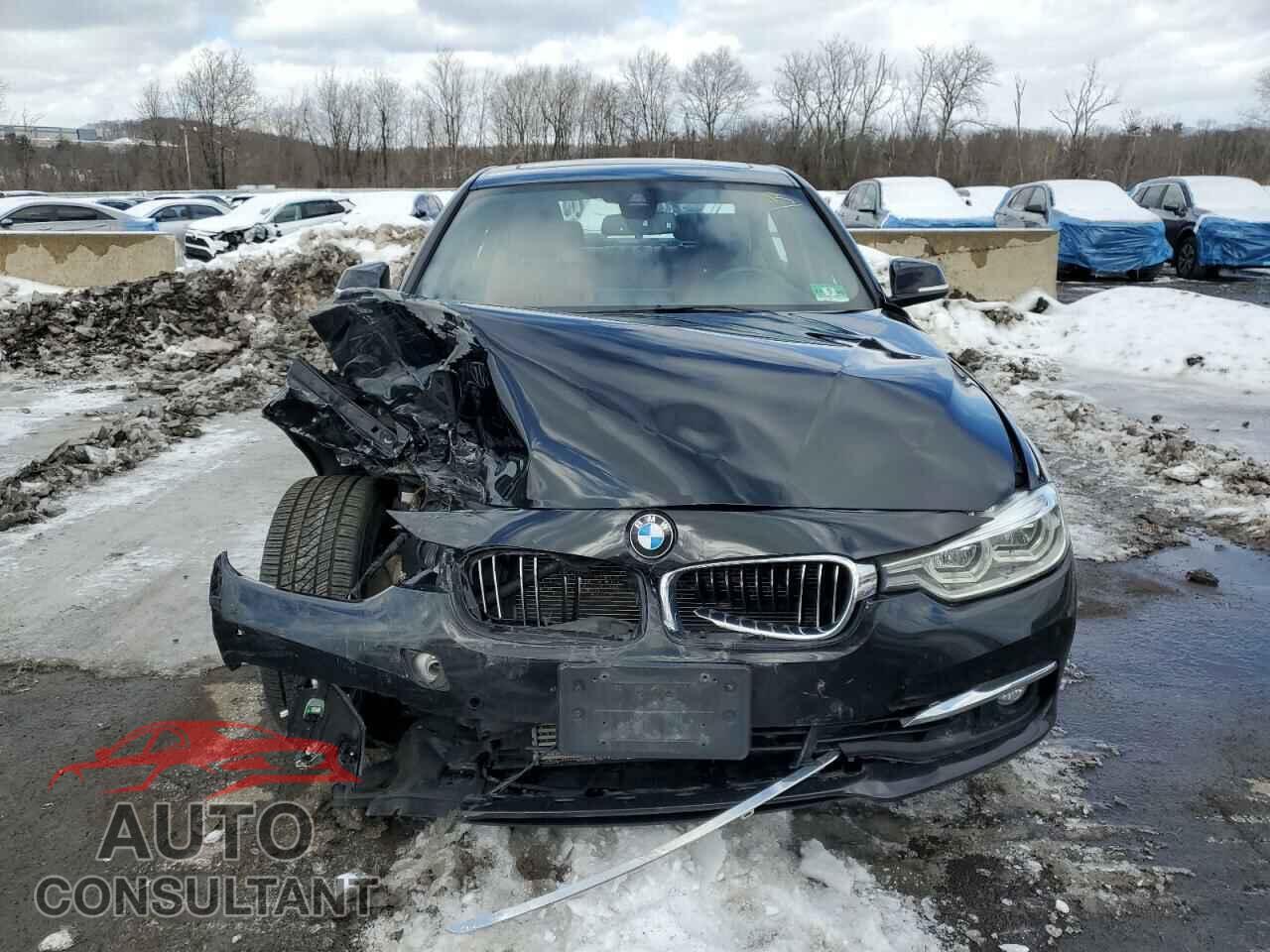 BMW 3 SERIES 2016 - WBA8E3G54GNU04677
