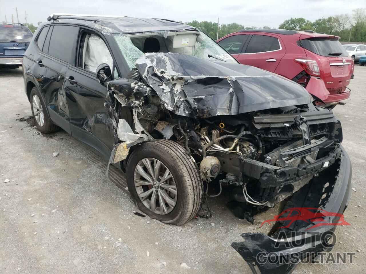 VOLKSWAGEN TIGUAN 2018 - 3VV0B7AX8JM109210