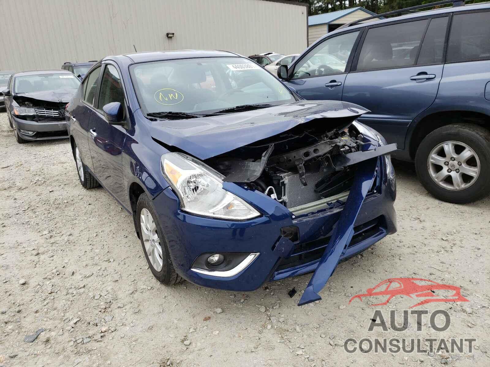 NISSAN VERSA 2019 - 3N1CN7AP1KL808577