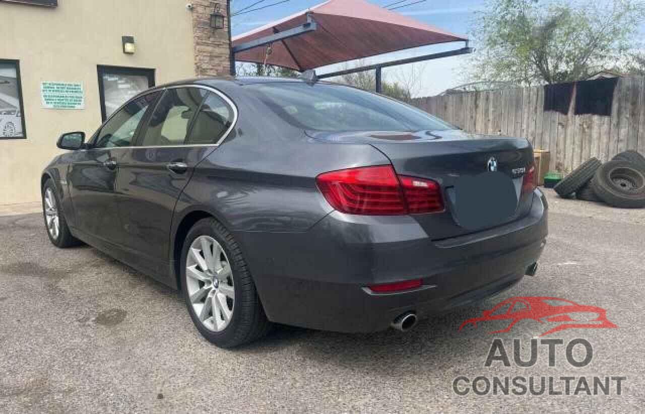 BMW 5 SERIES 2016 - WBA5B1C56GG552484