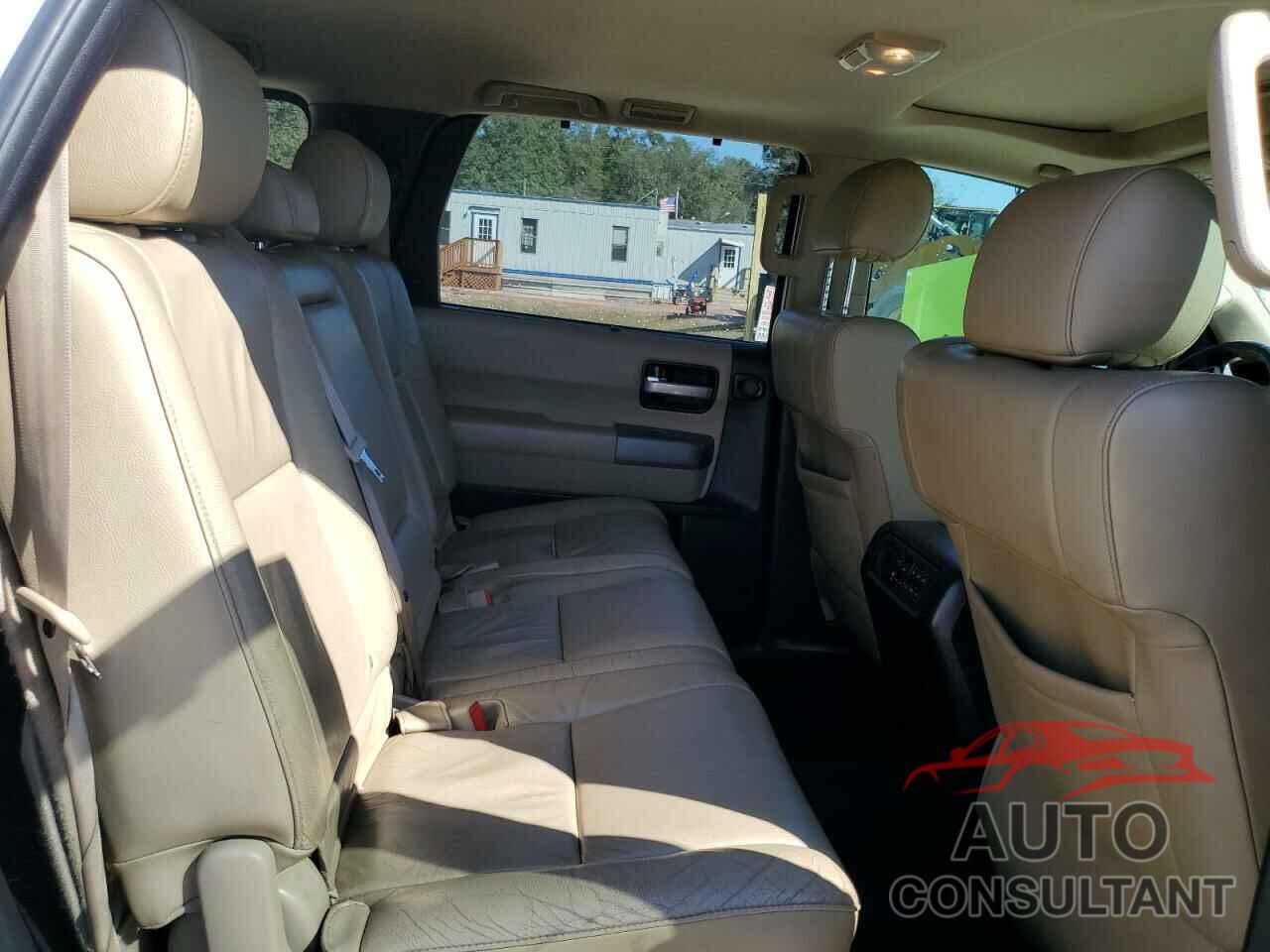TOYOTA SEQUOIA 2016 - 5TDKY5G12GS061421
