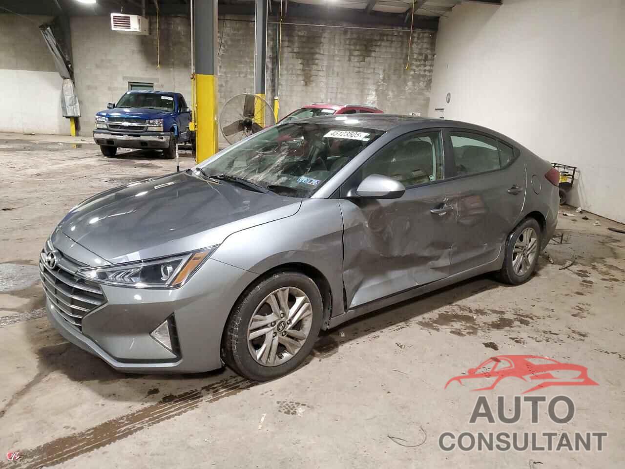 HYUNDAI ELANTRA 2019 - KMHD84LF2KU762092