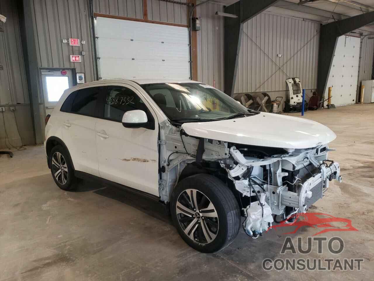 MITSUBISHI OUTLANDER 2021 - JA4ARUAU3MU010596