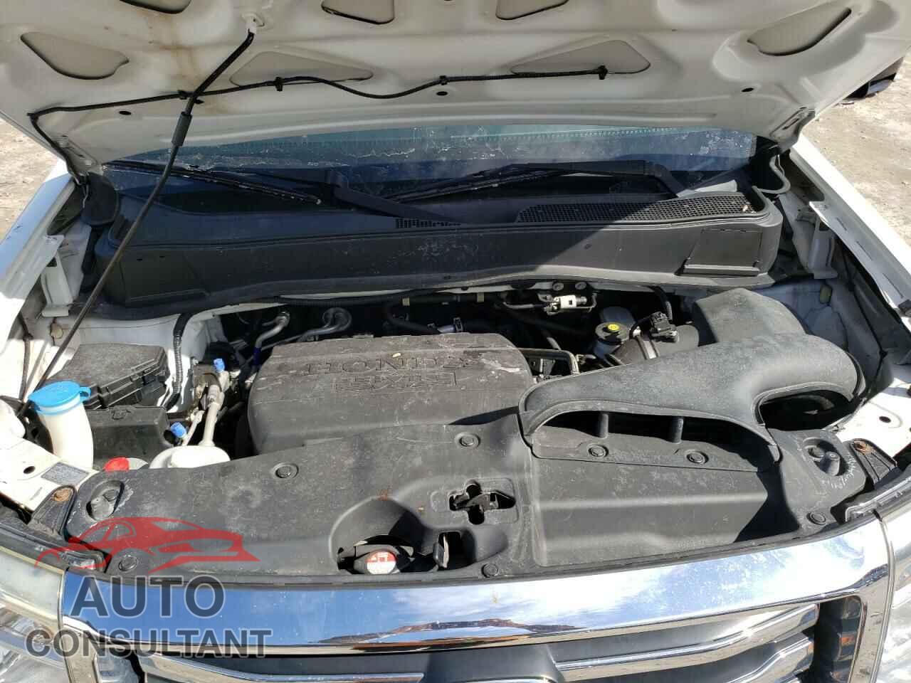 HONDA PILOT 2015 - 5FNYF4H97FB054482