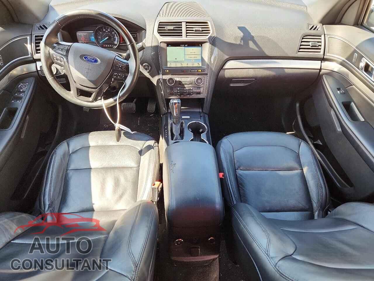 FORD EXPLORER 2018 - 1FM5K7D86JGB96958