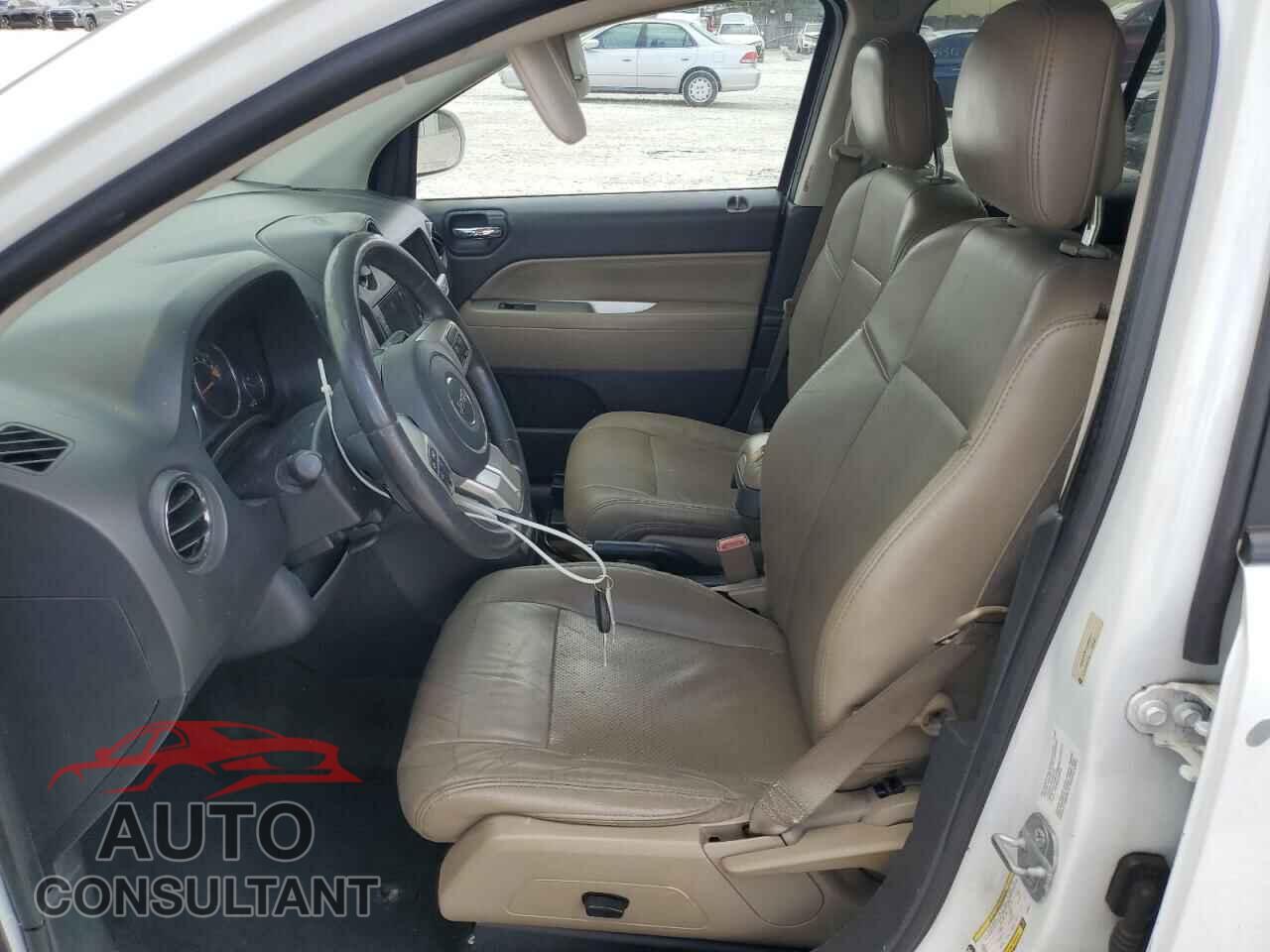 JEEP COMPASS 2014 - 1C4NJDCB1ED852171