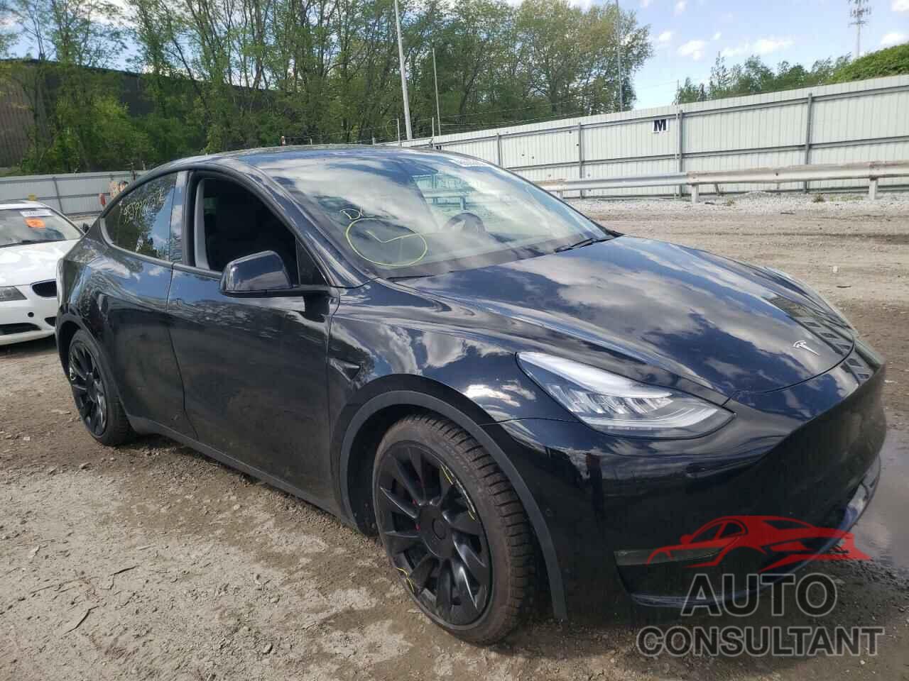 TESLA MODEL Y 2020 - 5YJYGDEFXLF012116