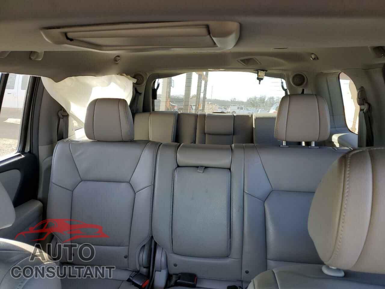 HONDA PILOT 2012 - 5FNYF3H90CB036699