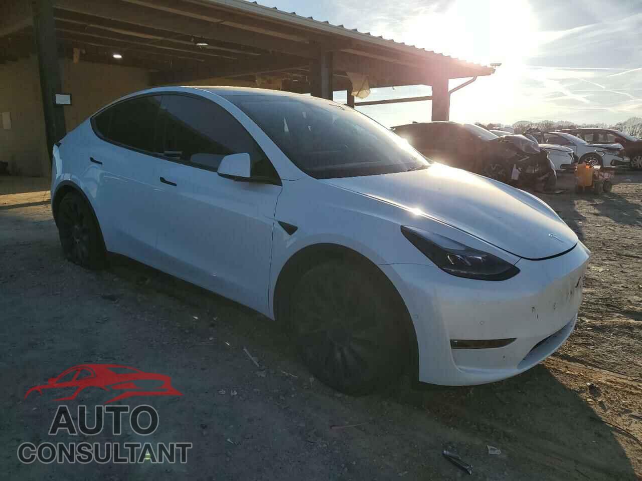 TESLA MODEL Y 2021 - 5YJYGDEF9MF257247