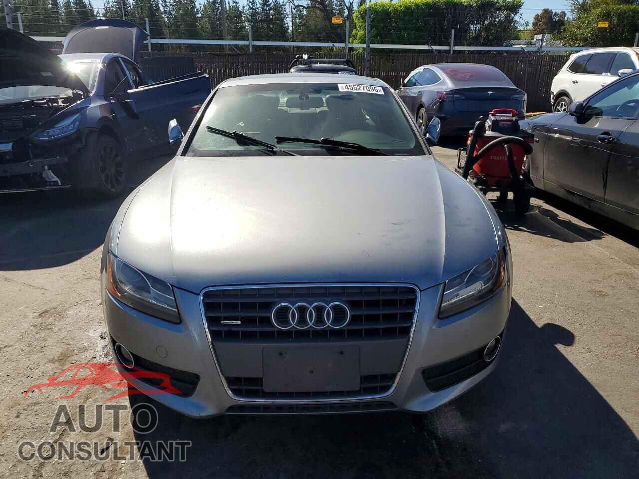 AUDI A5 2011 - WAULFAFR0BA007726