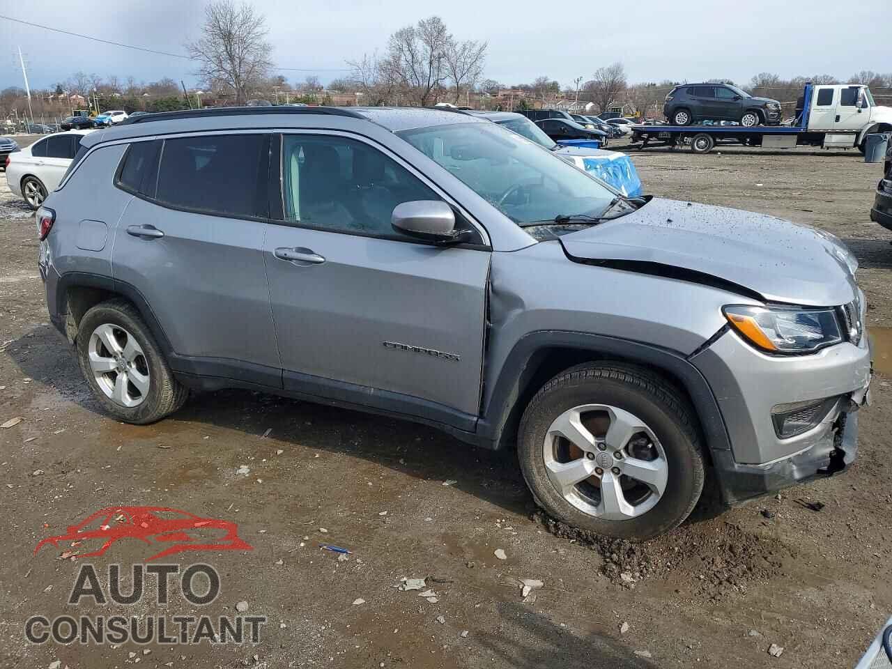 JEEP COMPASS 2018 - 3C4NJDBB4JT191631