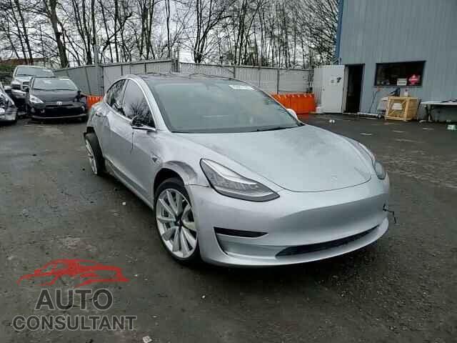 TESLA MODEL 3 2018 - 5YJ3E1EB0JF117059