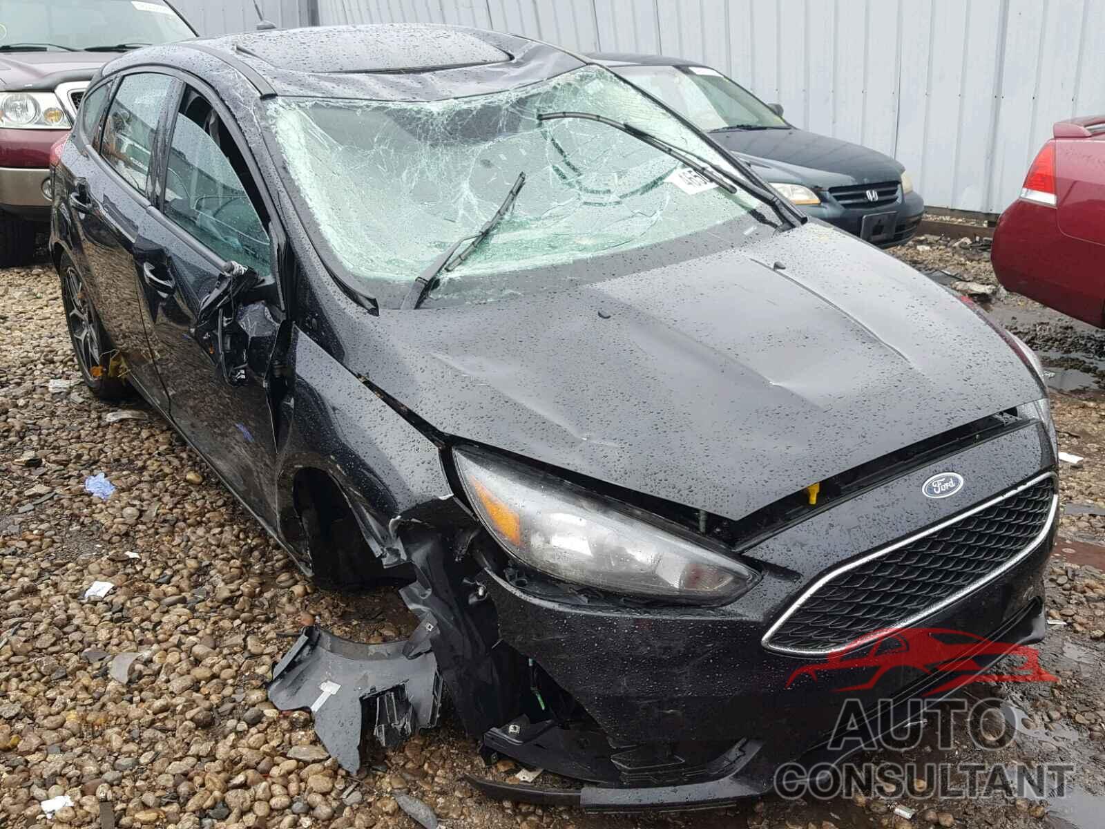 FORD FOCUS 2017 - 1FADP3M24HL270195