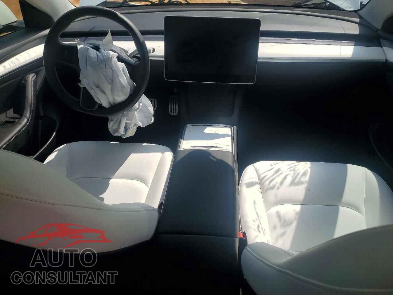 TESLA MODEL 3 2023 - 5YJ3E1EC5PF477252