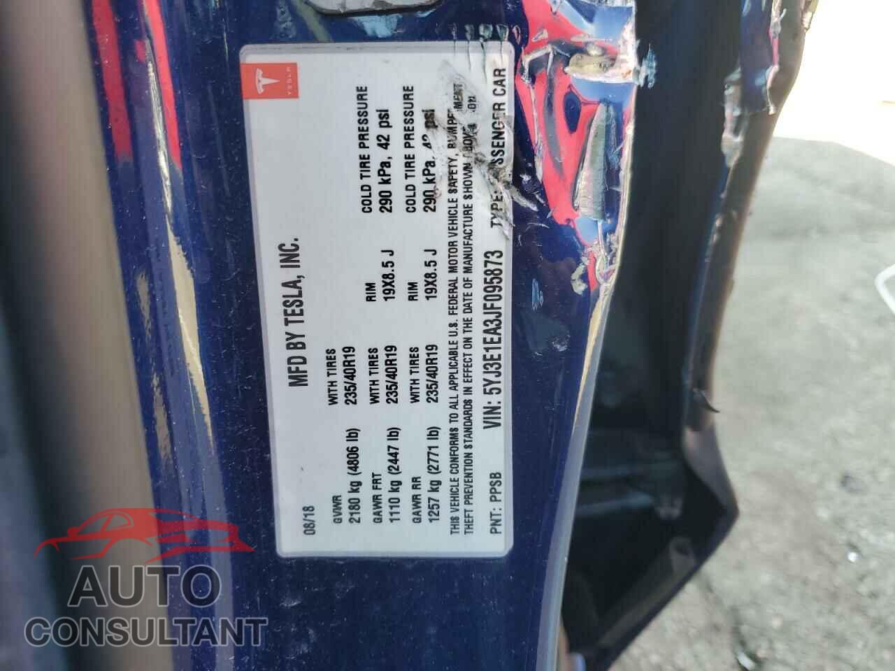TESLA MODEL 3 2018 - 5YJ3E1EA3JF095873