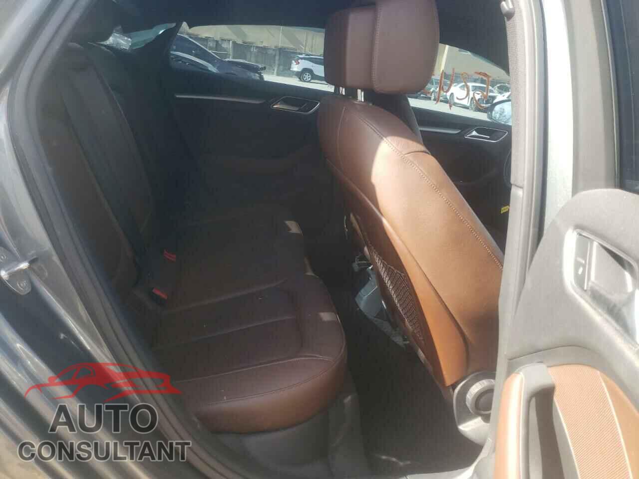 AUDI A3 2017 - WAUB8GFF1H1009444