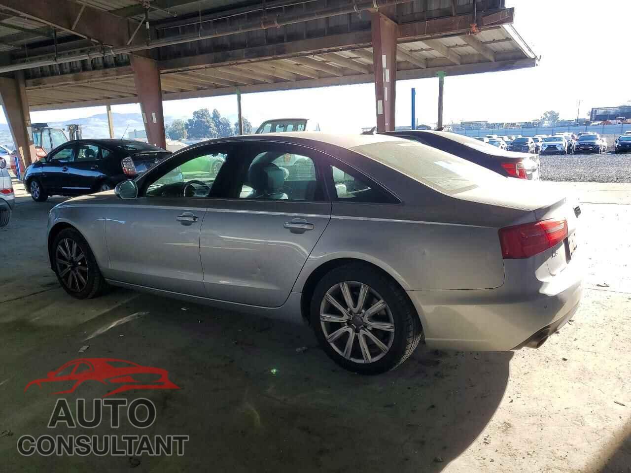 AUDI A6 2014 - WAUDFAFC2EN158743