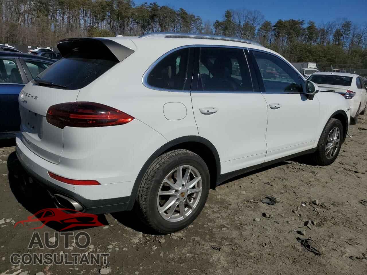 PORSCHE CAYENNE 2016 - WP1AA2A22GKA36864