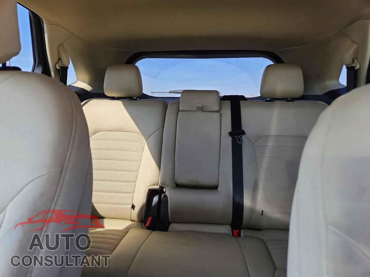 FORD EDGE 2017 - 2FMPK4G98HBB36872
