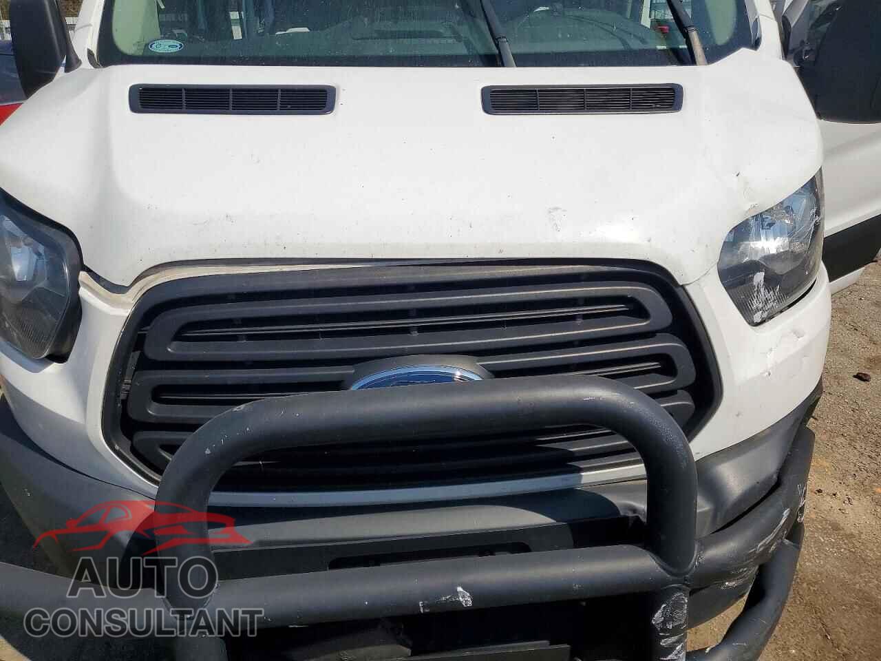 FORD TRANSIT 2019 - 1FTYR2CM8KKB82010