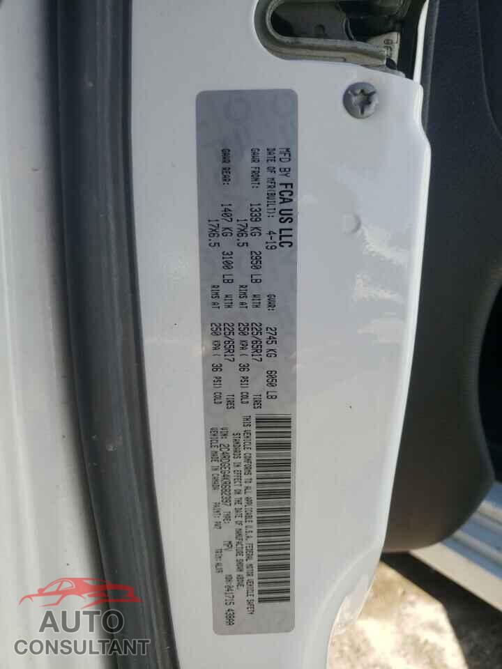 DODGE CARAVAN 2019 - 2C4RDGEG4KR682397