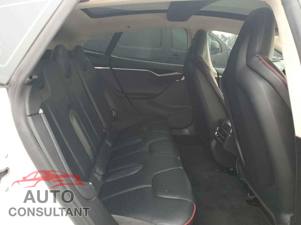 TESLA MODEL S 2013 - 5YJSA1DP8DFP16316