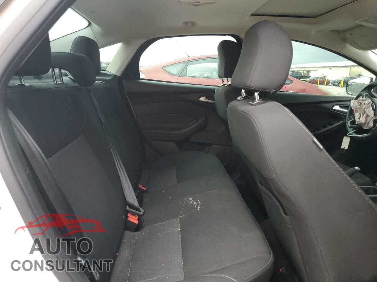 FORD FOCUS 2017 - 1FADP3H28HL256536