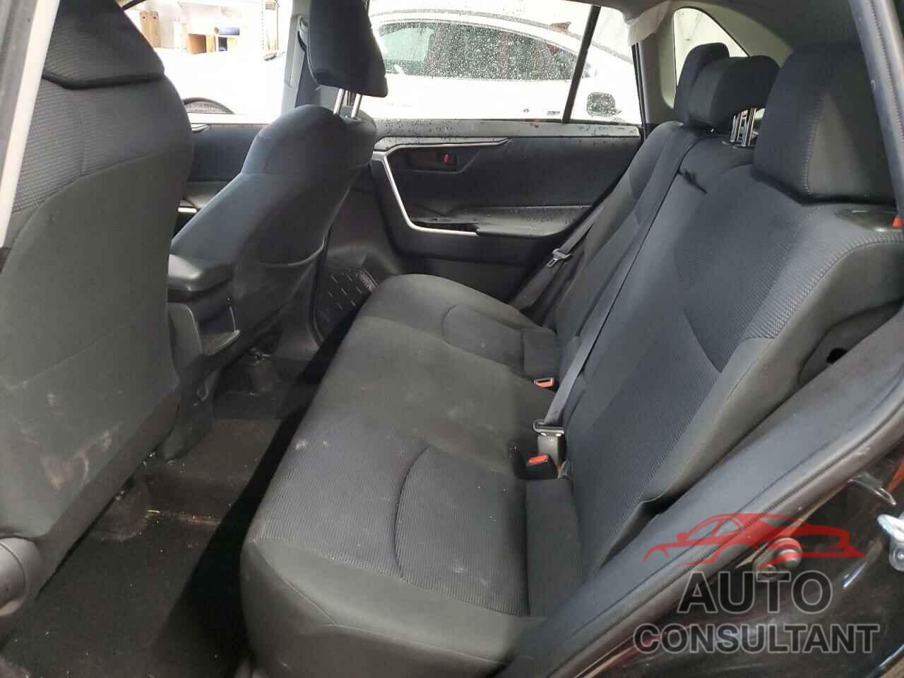 TOYOTA RAV4 2019 - JTMH1RFV9KJ007176