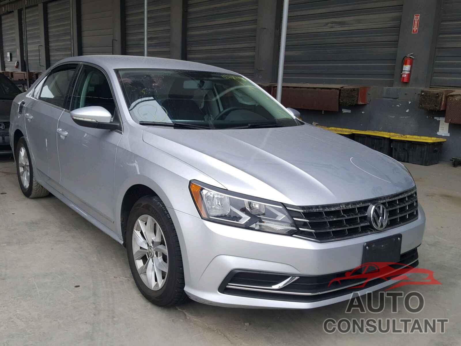 VOLKSWAGEN PASSAT 2016 - 1VWAT7A32GC042799