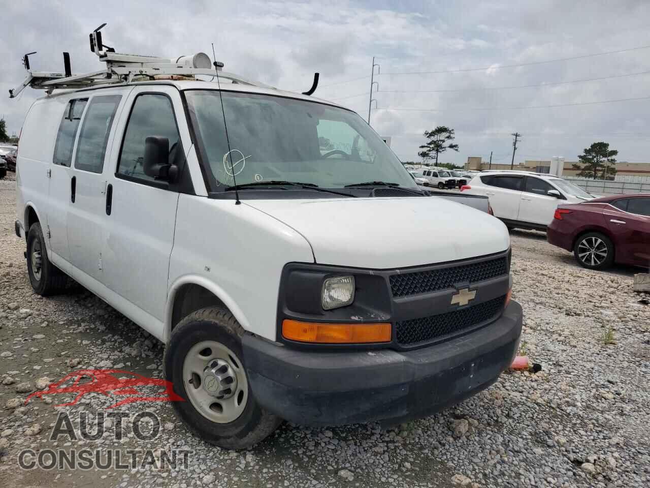 CHEVROLET EXPRESS 2013 - 1GCWGFCA7D1903033