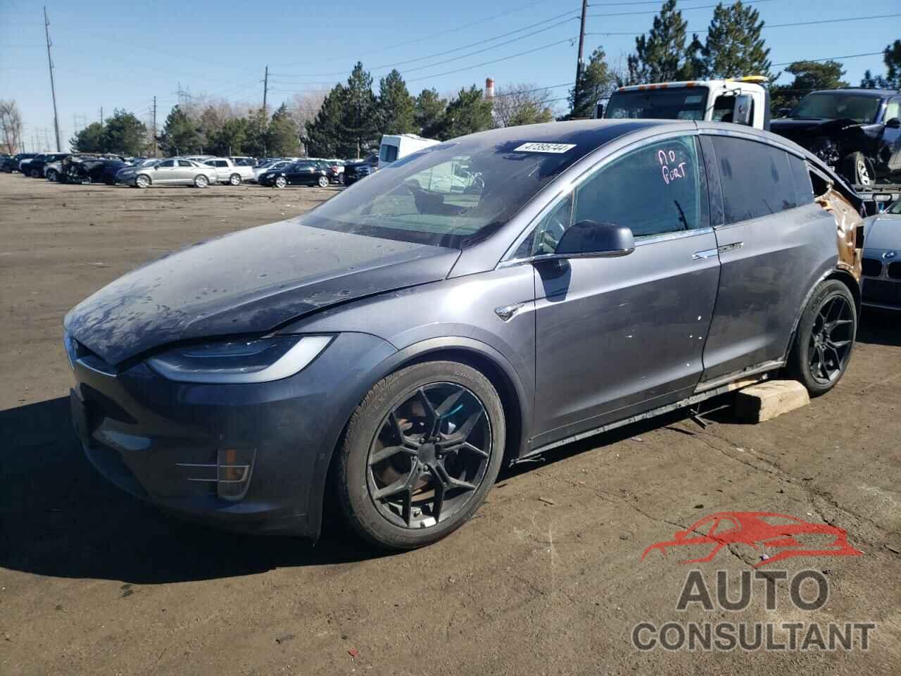 TESLA MODEL X 2021 - 5YJXCBE25MF323527