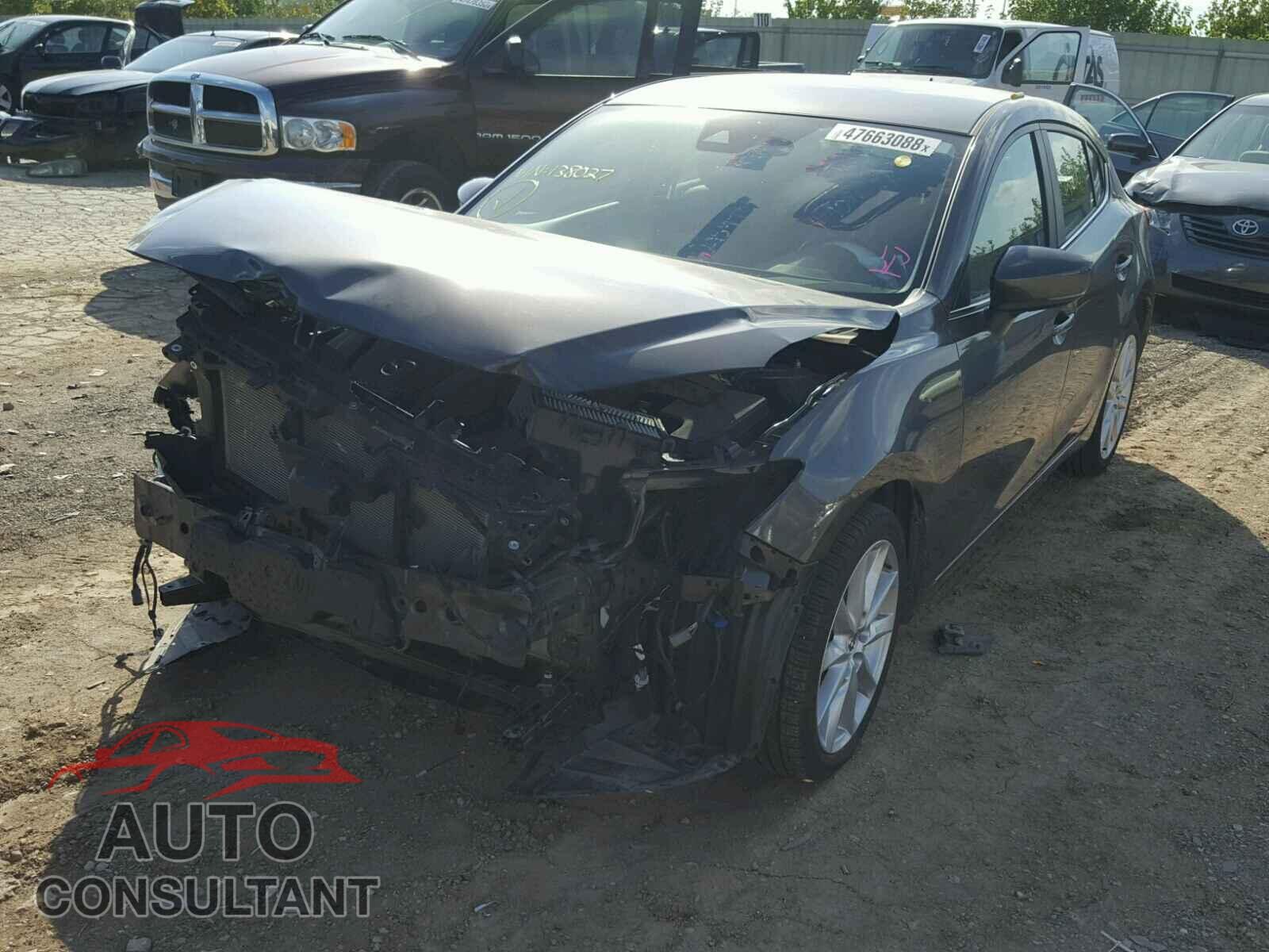 MAZDA 3 2017 - 3MZBN1L78HM138027