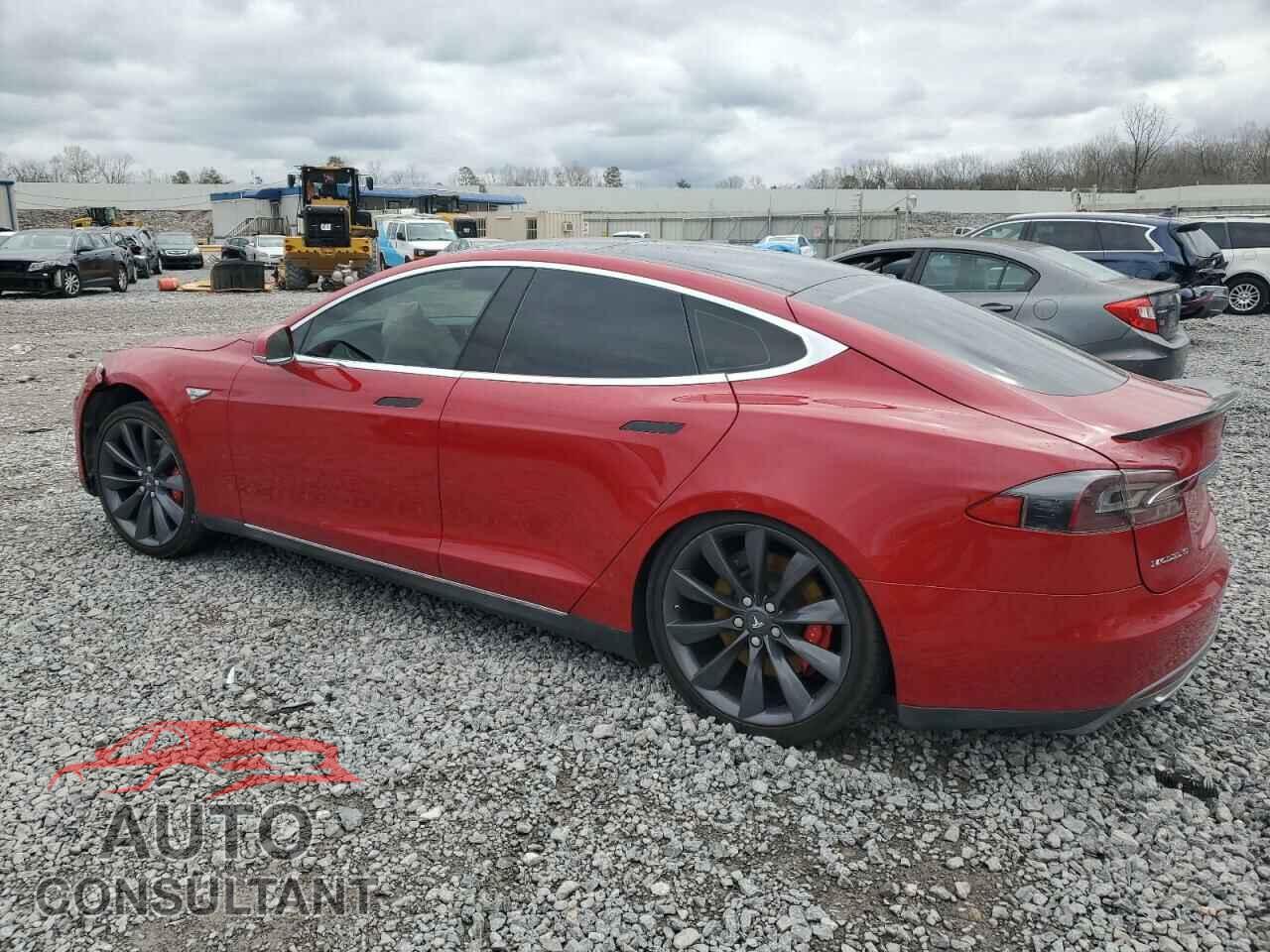 TESLA MODEL S 2013 - 5YJSA1CP6DFP26683