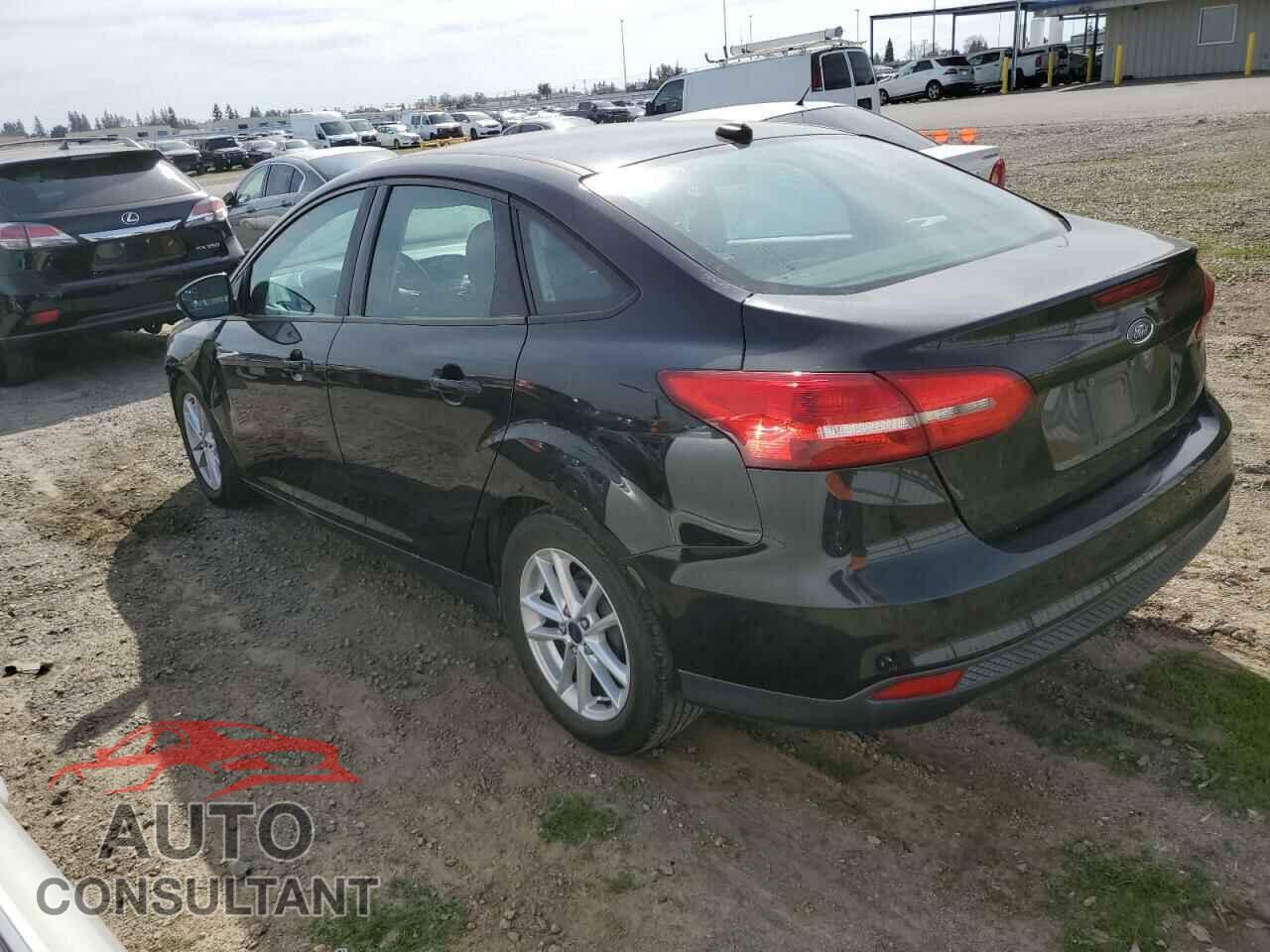 FORD FOCUS 2015 - 1FADP3F23FL205204