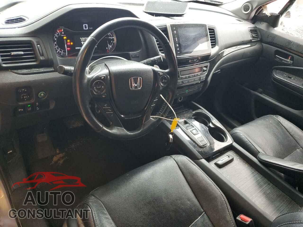 HONDA PILOT 2017 - 5FNYF6H09HB073809