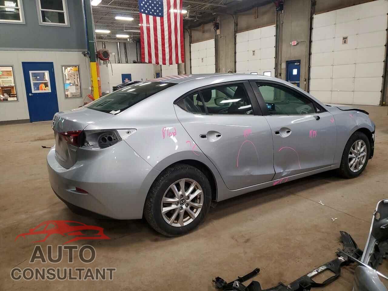 MAZDA 3 2017 - 3MZBN1U73HM110053