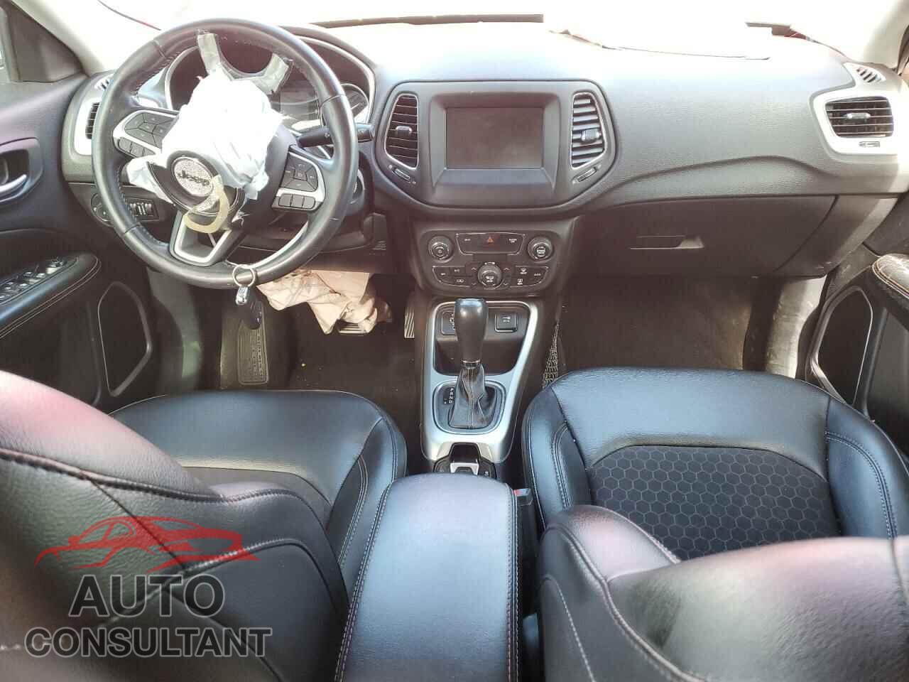 JEEP COMPASS 2019 - 3C4NJCBB6KT833200