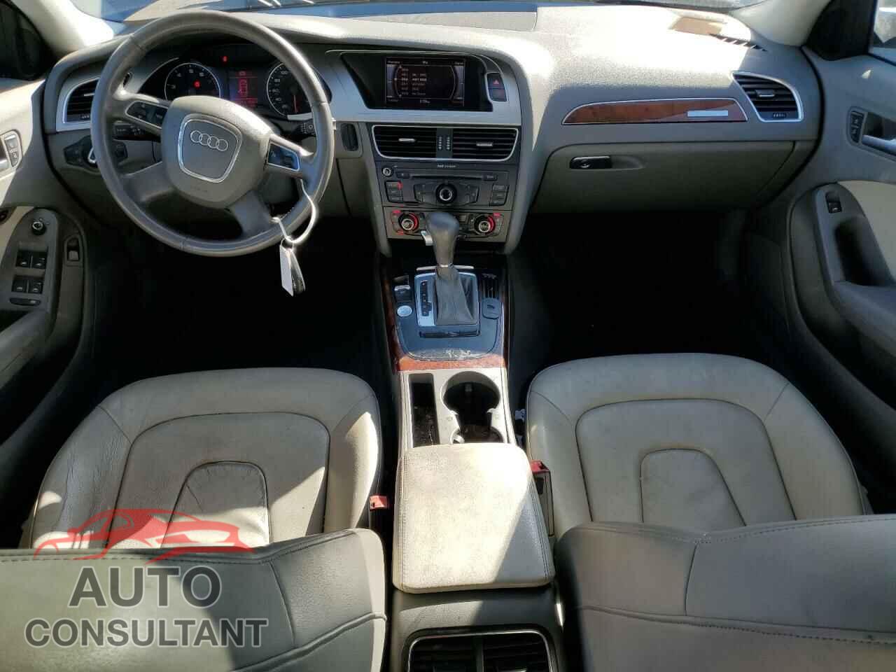 AUDI A4 2012 - WAUFFAFL9CA017181