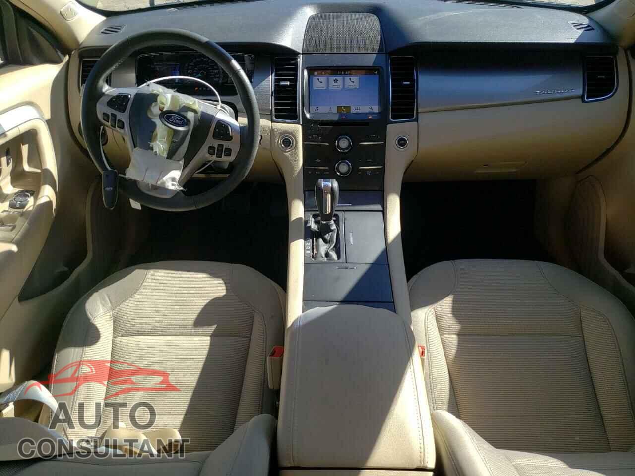 FORD TAURUS 2017 - 1FAHP2E87HG125143