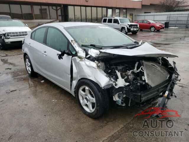 KIA FORTE 2017 - 3KPFK4A79HE122303