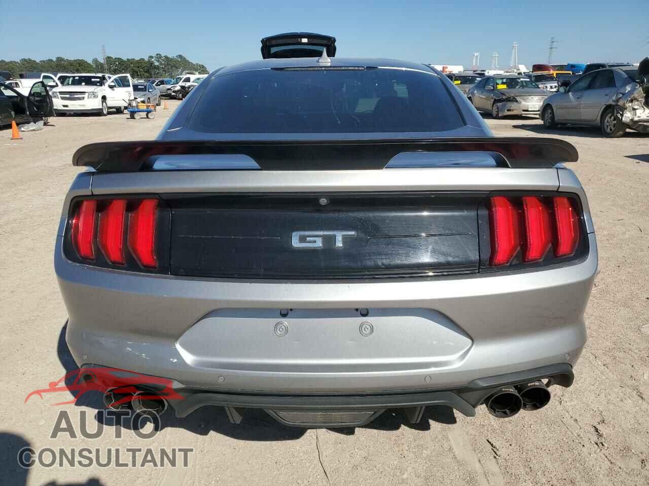 FORD MUSTANG 2021 - 1FA6P8CF4M5139051