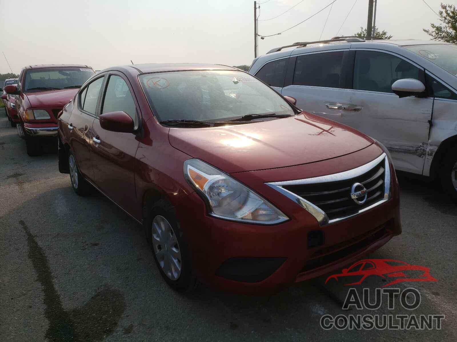 NISSAN VERSA 2018 - 3N1CN7AP0JL868185
